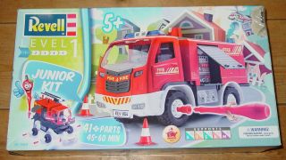 Revell Junior Kit Fire Truck Level 1 45 - 1004